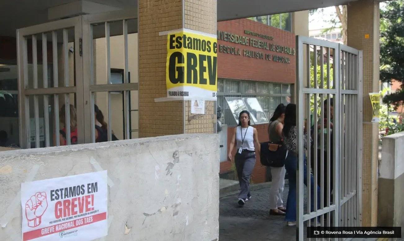 docentes-universitarios-em-greve-avaliam-proposta-do-governo